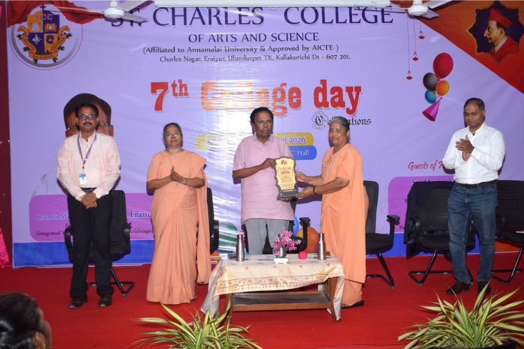 7th College Day